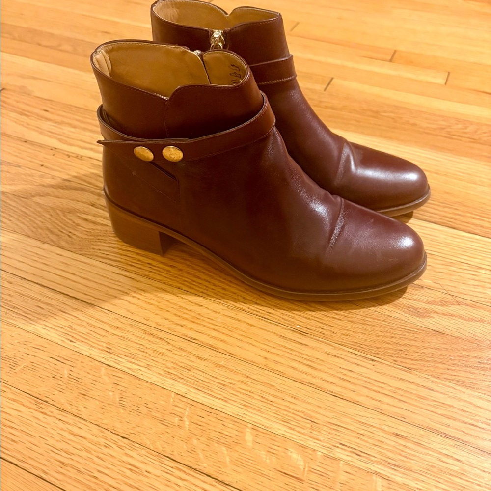 Classic Women's Burgundy genuine Leather Ankle Bootie